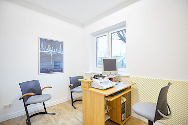 HNO Ärzte in Wiefelstede, Halsheilkunde, Nasenheilkunde, Ohrenheilkunde, Dr. Maren Rodenberg, Dr. Rieke Lesch-Brokop